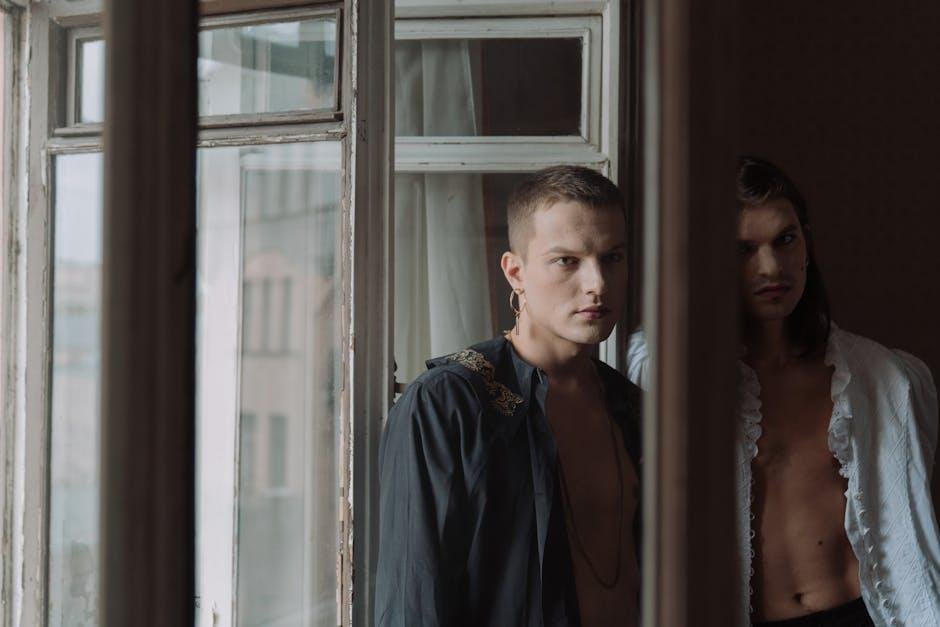 From ⁢Runway​ to Everyday: How to Embrace⁢ Queer Fashion in Your Closet