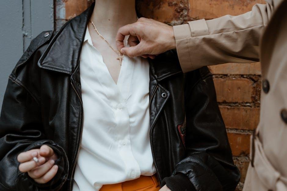 The Art of Layering: Blending Functionality with Fashion