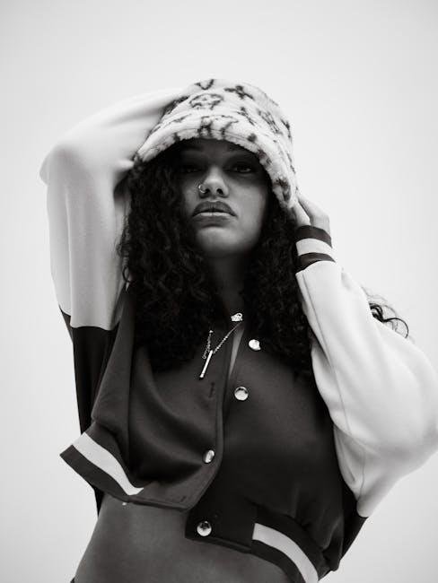 The Influence of 90s Fashion Icons on Today's Trends