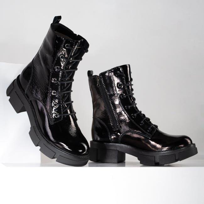 Comfort Meets Couture: the Rise of Functional ⁤Chic ‍in Shoe Trends