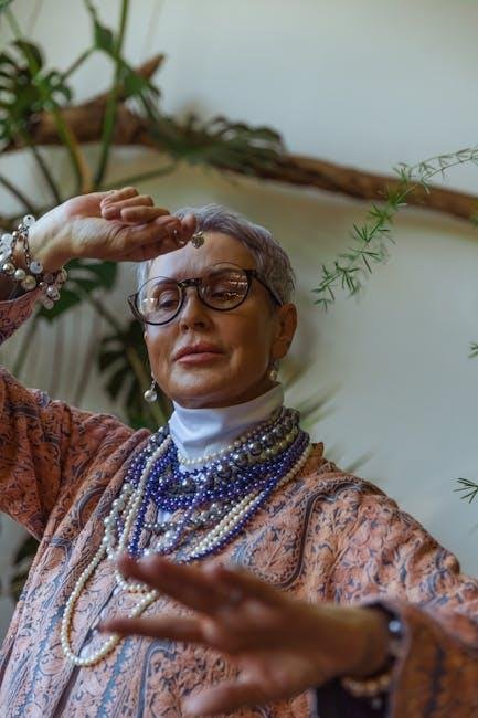 accessorizing Anew: Statement Pieces that Transform‍ Your⁣ Look